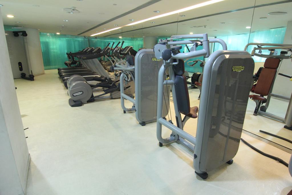 The Park Hyderabad, Banjara Hills Near Hussain Sagar 5*